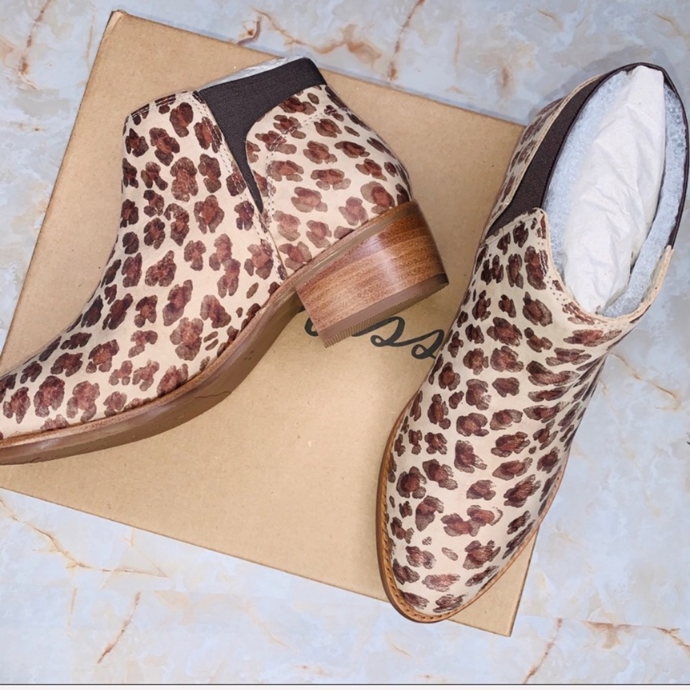 MATISSE Leopard Leather Ready or Not Bootie 7.5 NIB